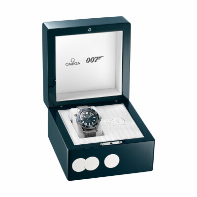 OMEGA Seamaster Diver 300M Co-Axial Master Chronometer 42mm watch James Bond 60th Anniversary