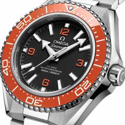 Montre OMEGA Seamaster Planet Ocean 600M Co-Axial Master Chronometer 42mm