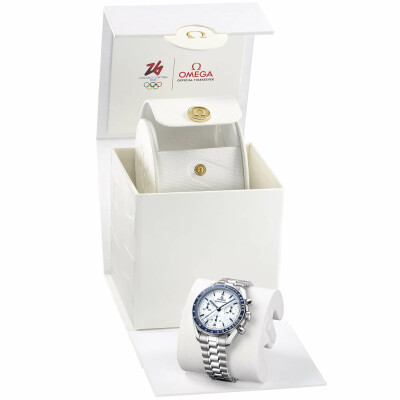 Montre OMEGA Speedmaster 38 Chronograph Milano Cortina 2026