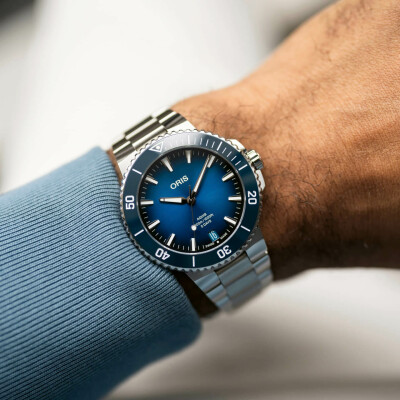 Oris Aquis Date Caliber 400 watch