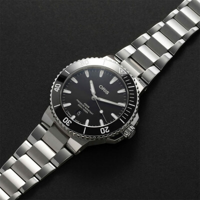 Montre Oris Aquis Date 43.5mm