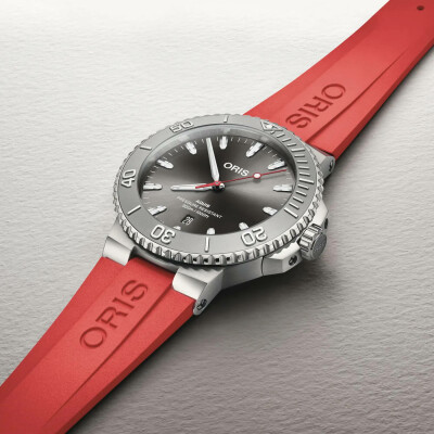 Montre Oris Aquis Date Relief 43.5mm
