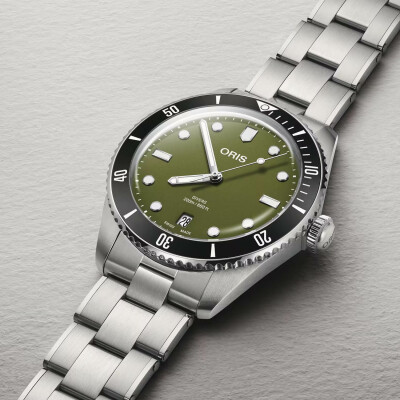 Montre Oris Divers Date