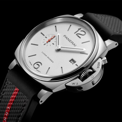 Montre Panerai Luminor Due Luna Rossa 42mm