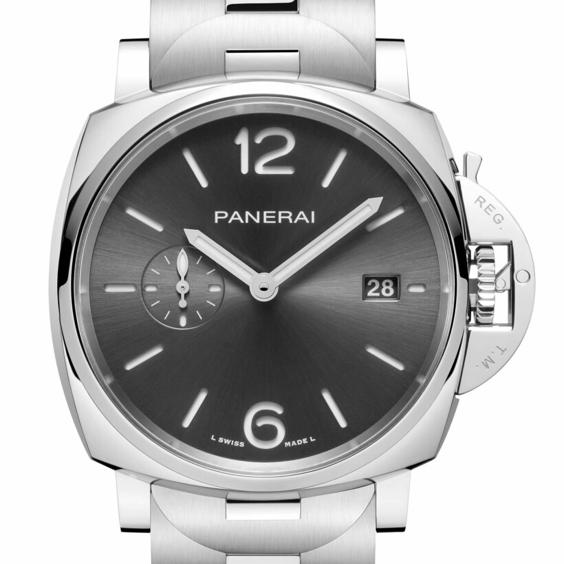 Panerai Luminor Due 42mm watch