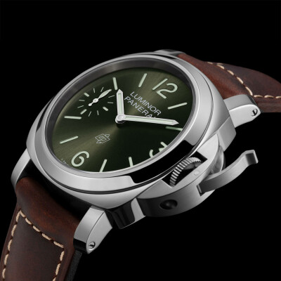 Panerai Luminor Logo 44mm watch