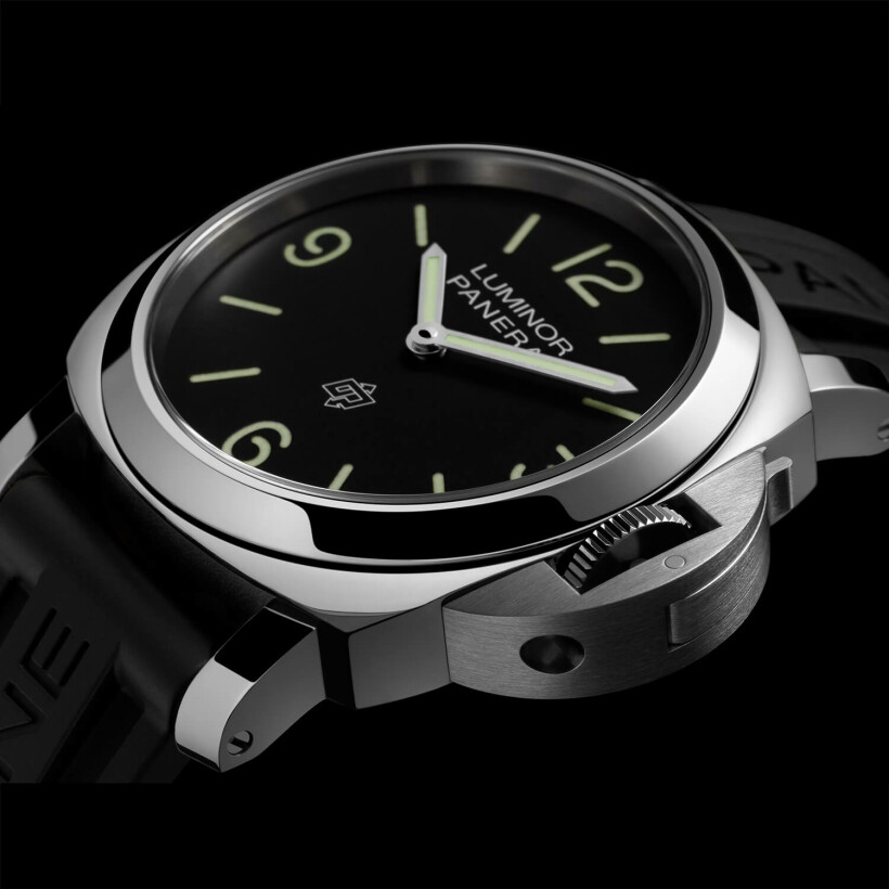 Panerai Luminor Base Logo 44mm watch