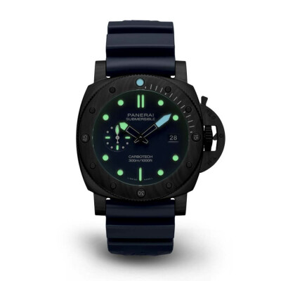 Montre Panerai Submersible Carbotech™ 42mm