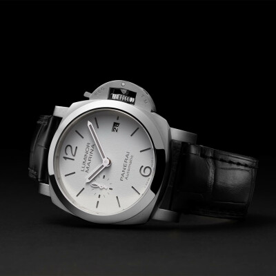 Montre Panerai Luminor Quaranta