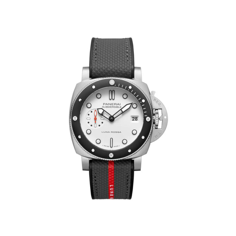 Panerai Submersible Luna Rossa Limited Edition watch