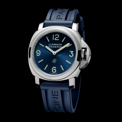 Panerai Luminor Base Logo 44mm watch