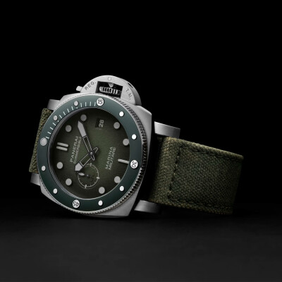 Montre Panerai Submersible Marina Militare 44mm