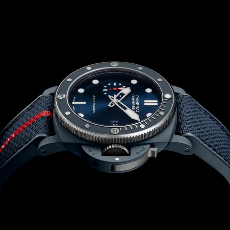 Panerai Submersible QuarantaQuattro Luna Rossa Ti-Ceramitech watch