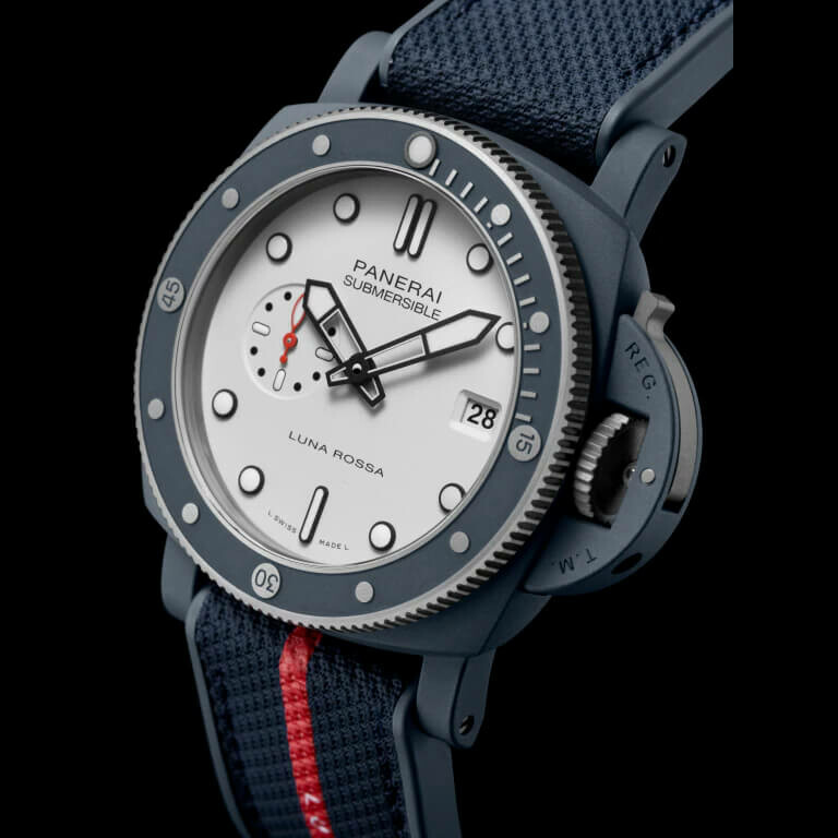 Montre Panerai Submersible QuarantaQuattro Luna Rossa Ti-Ceramitech