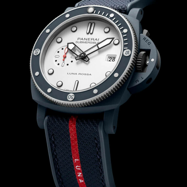 Montre Panerai Submersible QuarantaQuattro Luna Rossa Ti-Ceramitech