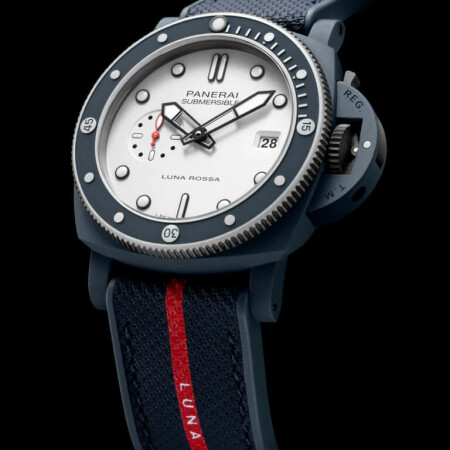 Panerai Submersible QuarantaQuattro Luna Rossa Ti-Ceramitech watch