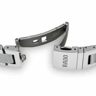 RADO Hyperchrome Quartz R32502313 watch