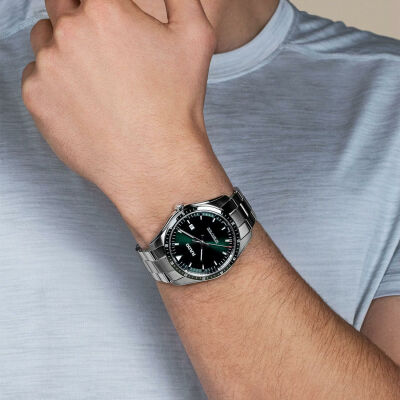 RADO Hyperchrome Quartz R32502313 watch