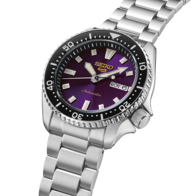 Montre Seiko 5 Sports SKX Edo Murasaki Édition Limitée 145ème anniversaire HDB003K1