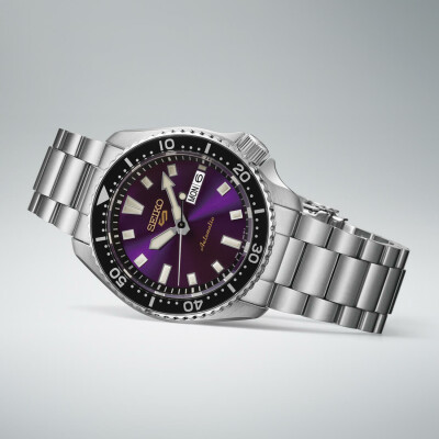 Montre Seiko 5 Sports SKX Edo Murasaki Édition Limitée 145ème anniversaire HDB003K1