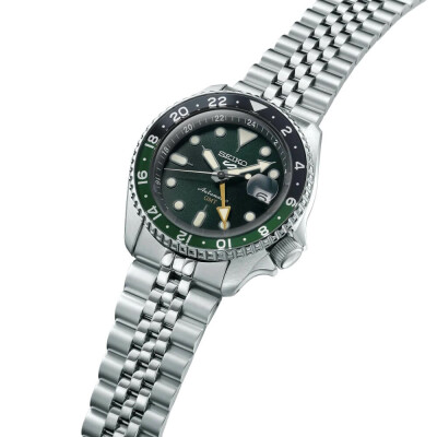 Montre Seiko 5 Sports Automatic GMT SSK035K1