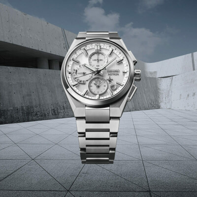Montre Seiko Astron Quartz GPS Solaire SSH159J1