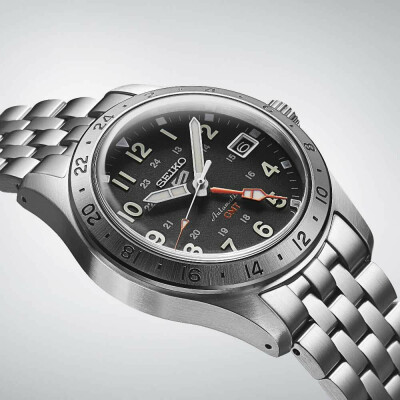 Montre Seiko 5 Sports GMT SSK023K1