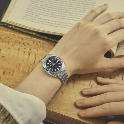 Montre Seiko 5 Sports Automatique Lady SRE021K1