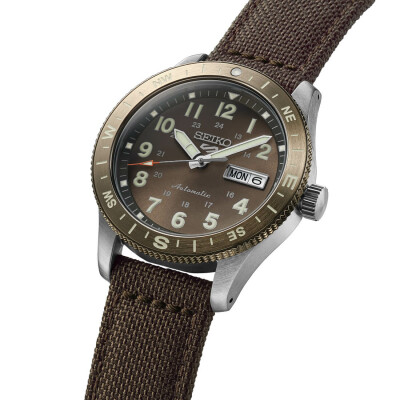 Montre Seiko 5 Sports Field Series HDB009K1