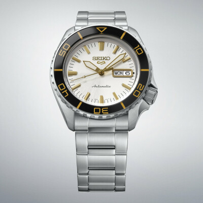 Montre Seiko 5 Sports SKX Series SNZH Formal White HDB004K1