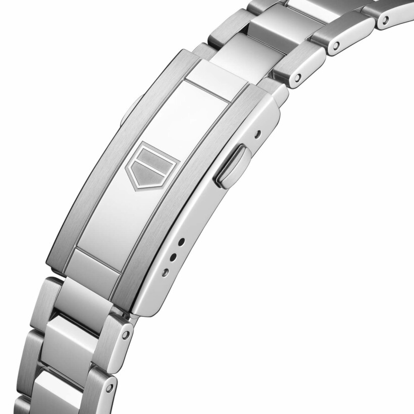 TAG Heuer Aquaracer Professional 200 Solargraph 34mm watch