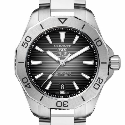 TAG Heuer Aquaracer Professional 200 Date Automatic 40mm watch