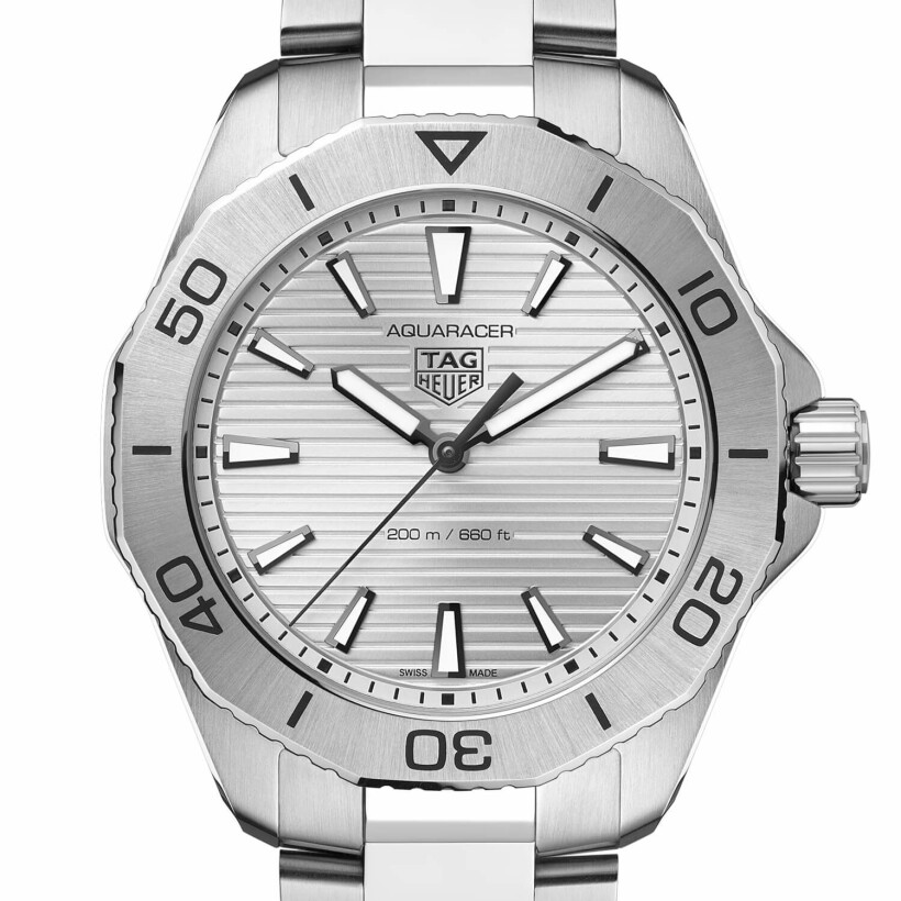 Montre TAG Heuer Aquaracer Professional 200 Quartz 40mm