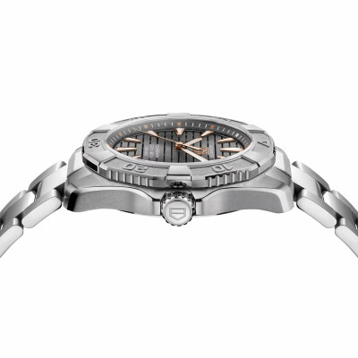 Montre TAG Heuer Aquaracer Professional 200 Solargraph 40mm Titanium
