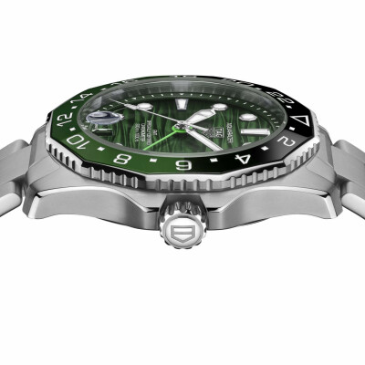 Montre TAG Heuer Aquaracer Professional 300 Date GMT Automatic 42mm