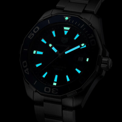 TAG Heuer Aquaracer Quartz 43mm watch