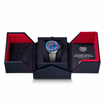 Montre TAG Heuer Formula 1 Solargraph x Oracle Red Bull Racing Édition Spéciale