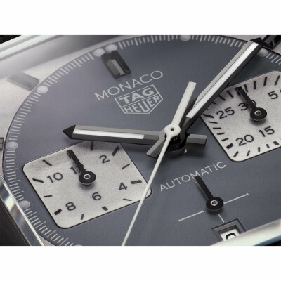 Montre TAG Heuer Monaco H02 Night Driver Édition Limitée