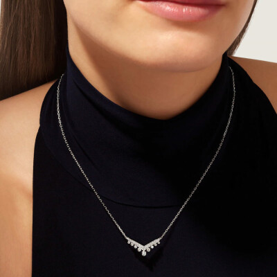 Pendentif Chaumet Joséphine Aigrette en or blanc et diamants