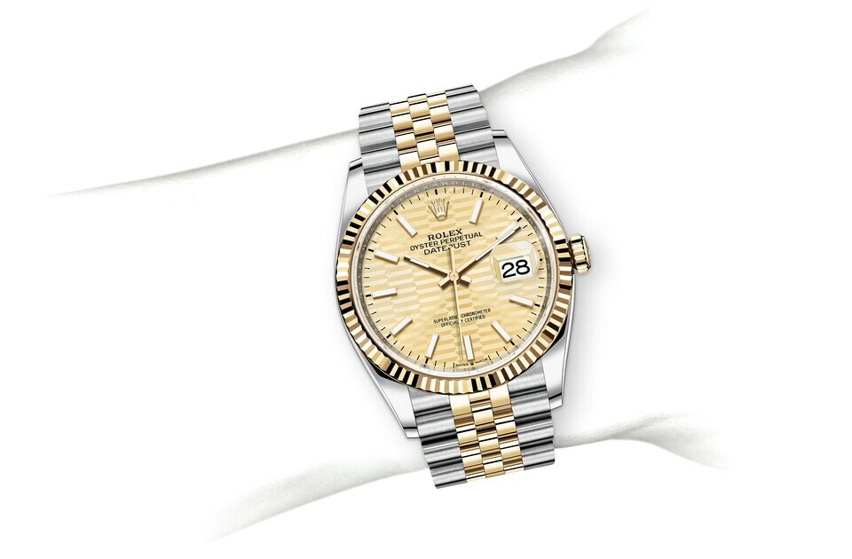 Rolex Datejust 36 in Yellow Rolesor - combination of Oystersteel and yellow gold M126233-0039 at DOUX Joaillier