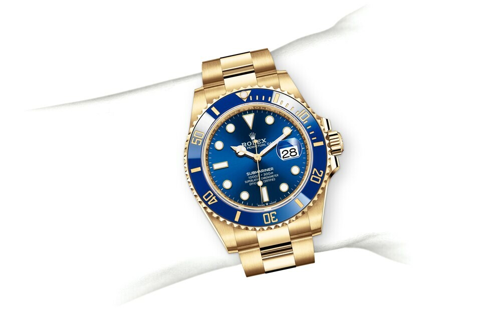 Rolex Submariner Date in 18 ct yellow gold M126618LB-0002 at The Vault
