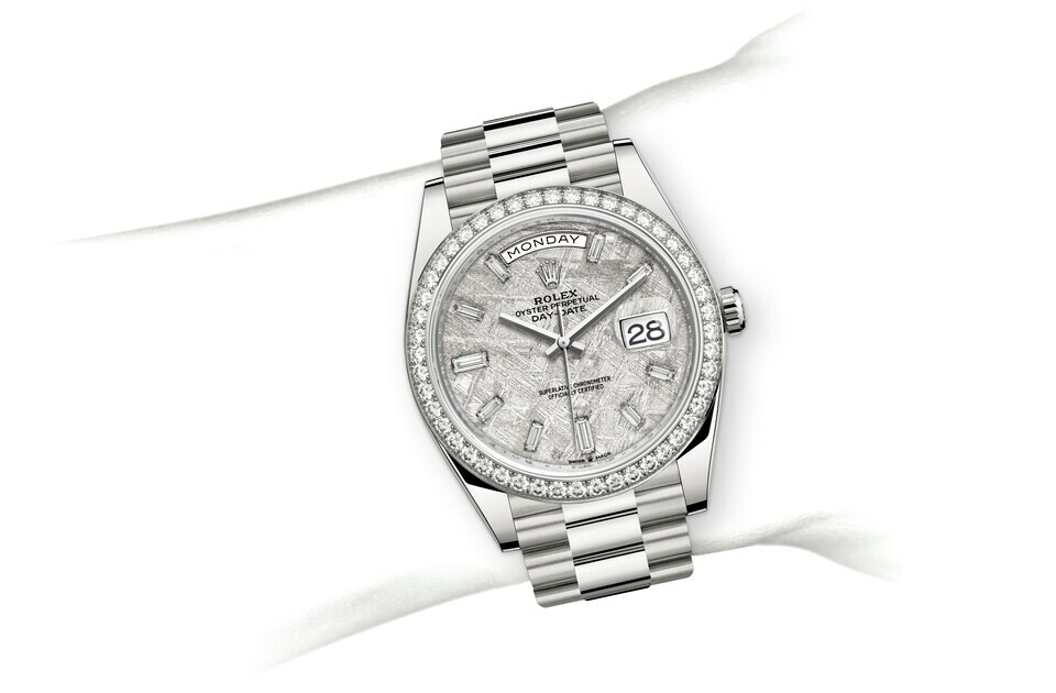 Rolex Day‑Date 40 en Or gris 18 ct M228349RBR-0040 chez Raynal
