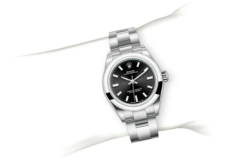 Rolex Oyster Perpetual 28 in Oystersteel M276200-0002 at Felopateer Palace
