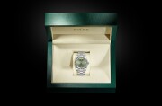 Rolex Day‑Date 40 en Or gris 18 ct M228239-0033 chez Dubail - vue 3