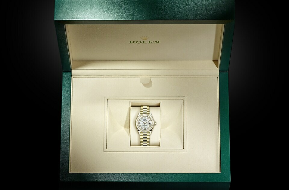 Rolex Lady‑Datejust in 18 ct yellow gold M279138RBR-0015 at Saddik & Mohamed Attar - view 3