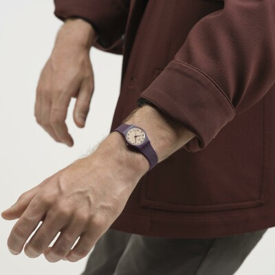 Montre Swatch Essentials Repeat Chic