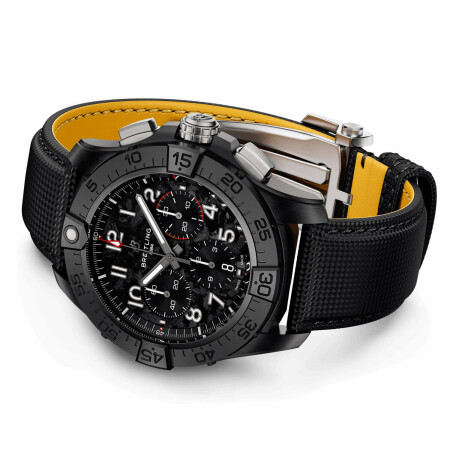 Montre Breitling Avenger B01 Chronograph 44 Night Mission