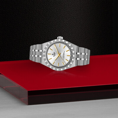 TUDOR Royal watch, 30mm steel case, Silver dial