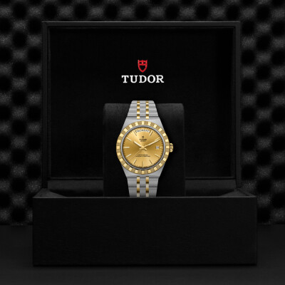 Montre TUDOR  Royal boîtier en acier et or jaune, 40 mm, bracelet en acier et or jaune