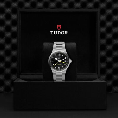 Montre TUDOR Northflag boîtier en acier, 40 mm, Cadran noir